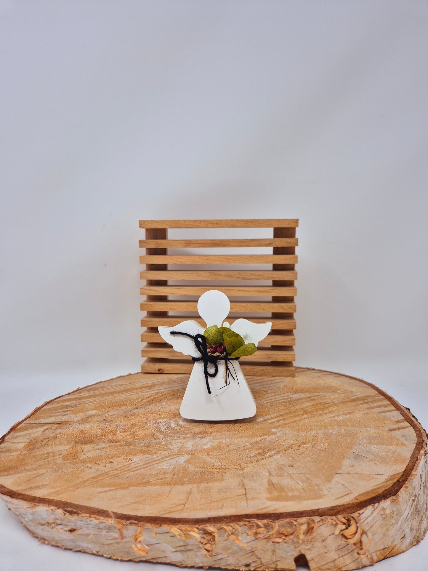 Engel aus Keraflott mit Trockenblumen | Schutzengel