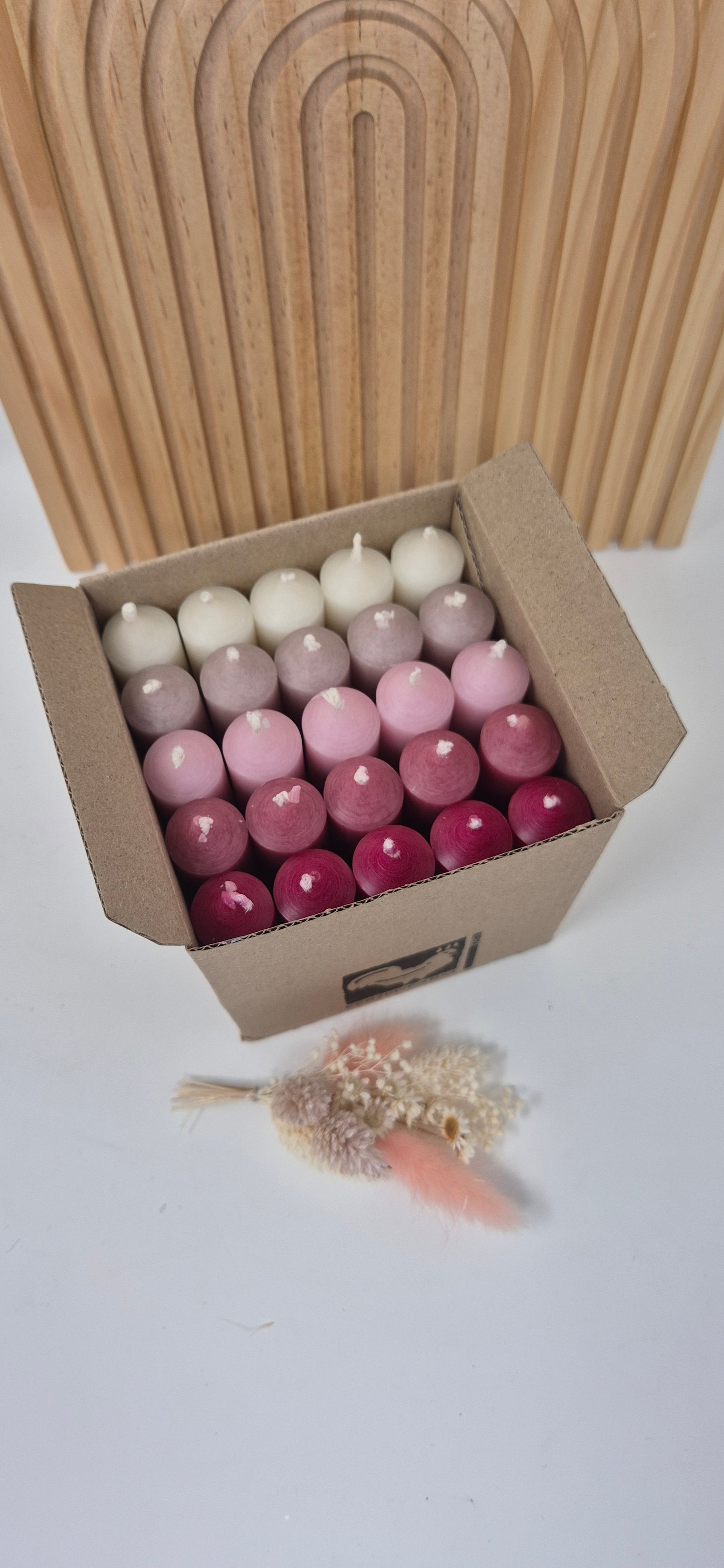 Kerzenbox Crem/Rosa Kerzen Stabkerzen 100/22 mm KERZENFARM HAHN,