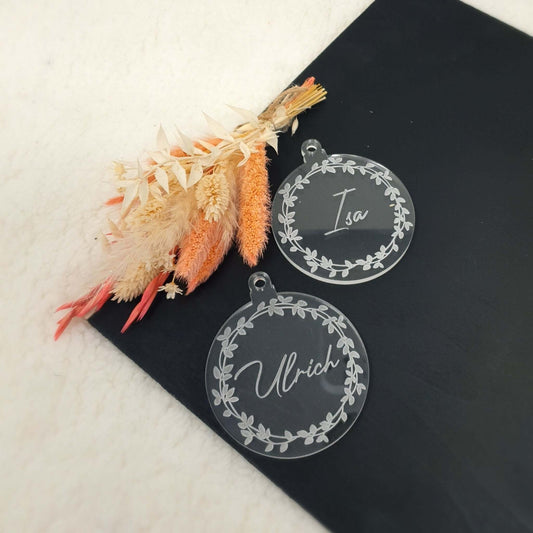 Acryl Christbaumkugel mit Name - milessimo